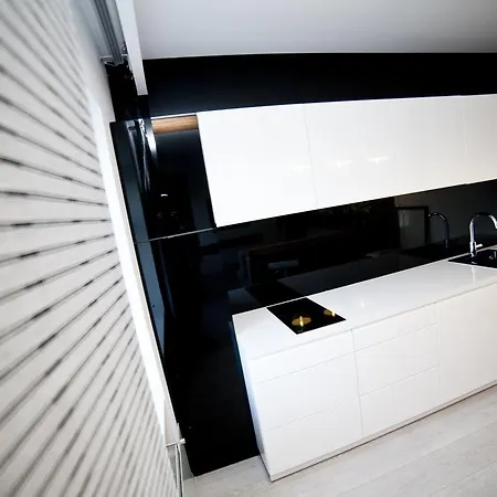 Apartament Lux Ostrow Tumski * Вроцлав