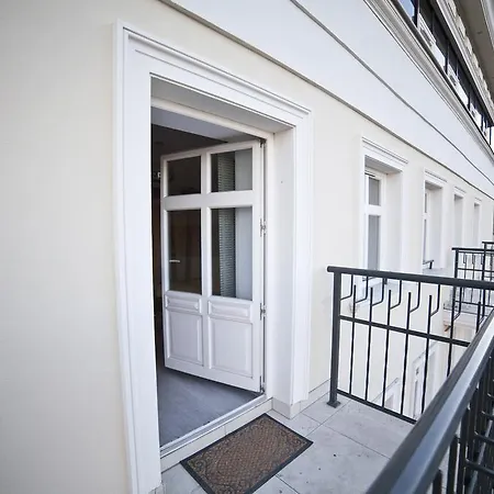 Apartament Lux Ostrow Tumski Апартаменты